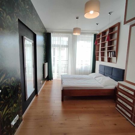 Apartament Przy Galerii Forum Gliwice Witkiewicza Eksteriør bilde